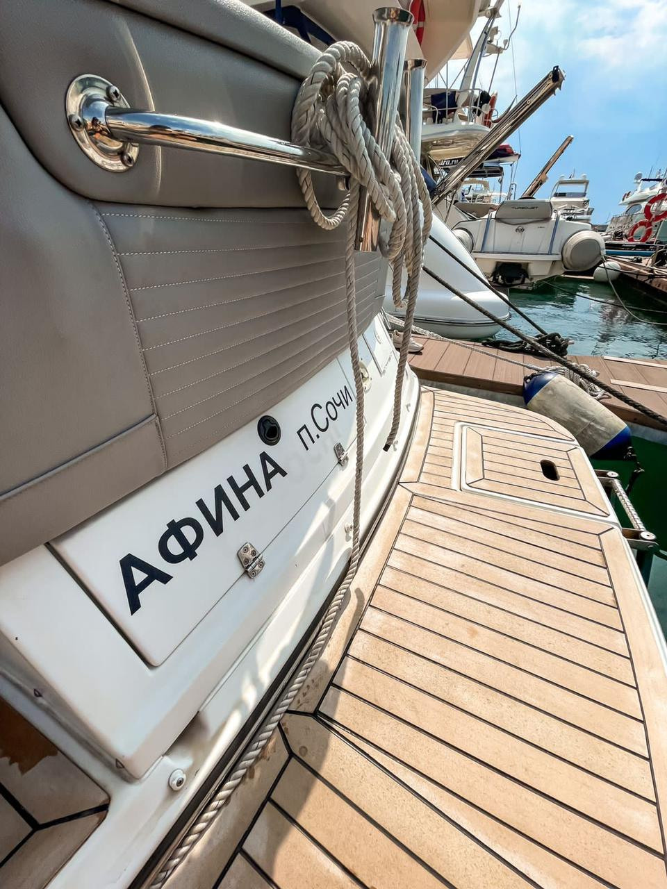 Аренда Яхт в Сочи Эконом катера  Яхт Вип  Яхтвип Yachtvip Престиж яхты