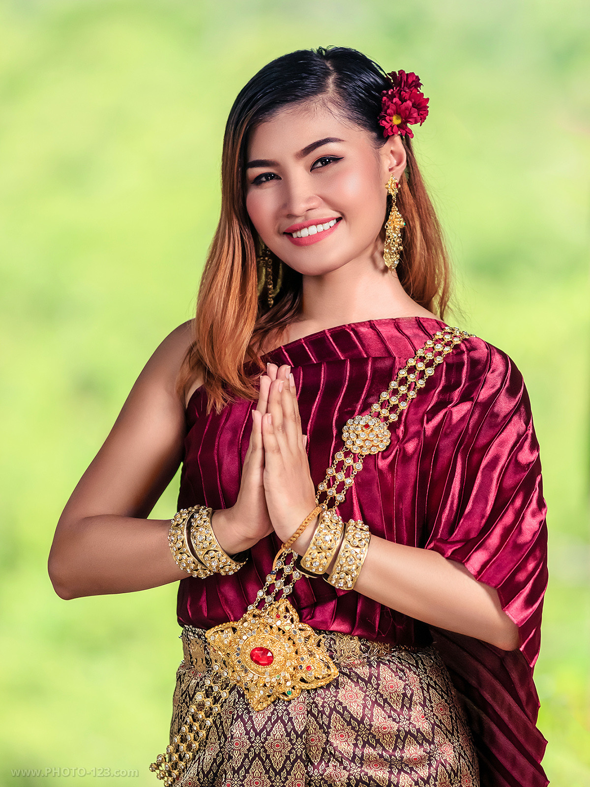 Beauty. Photographer, Retoucher & Graphic Designer @photo123pro