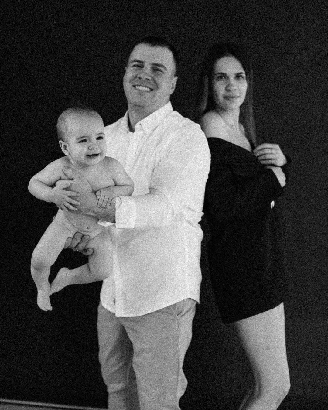 Студийные. Семейный фотограф Омск l Виолетта Журавлева