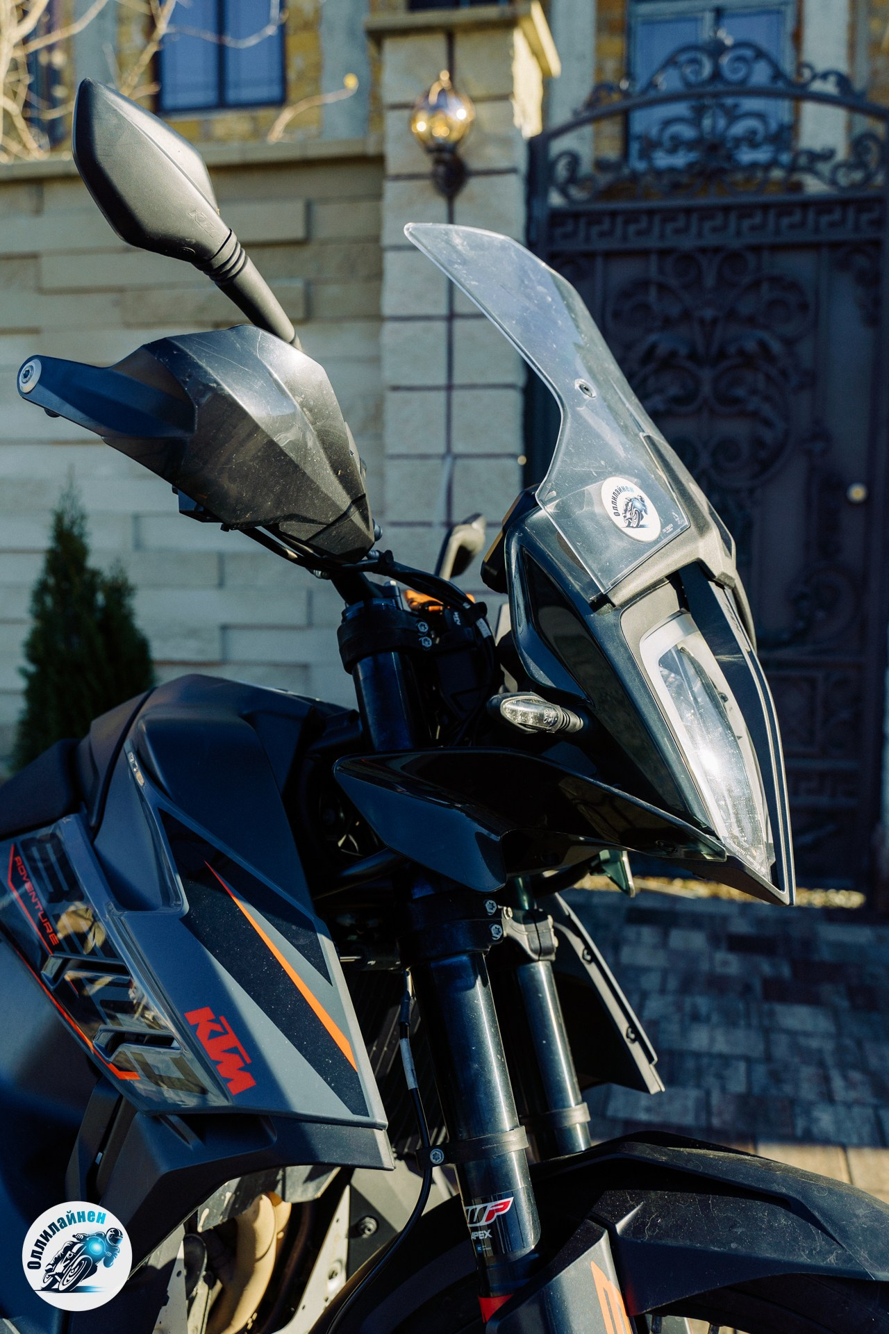 Аренда мотоцикла. Занятия по безопасному управлению мотоциклом Владимир Оллилайнен