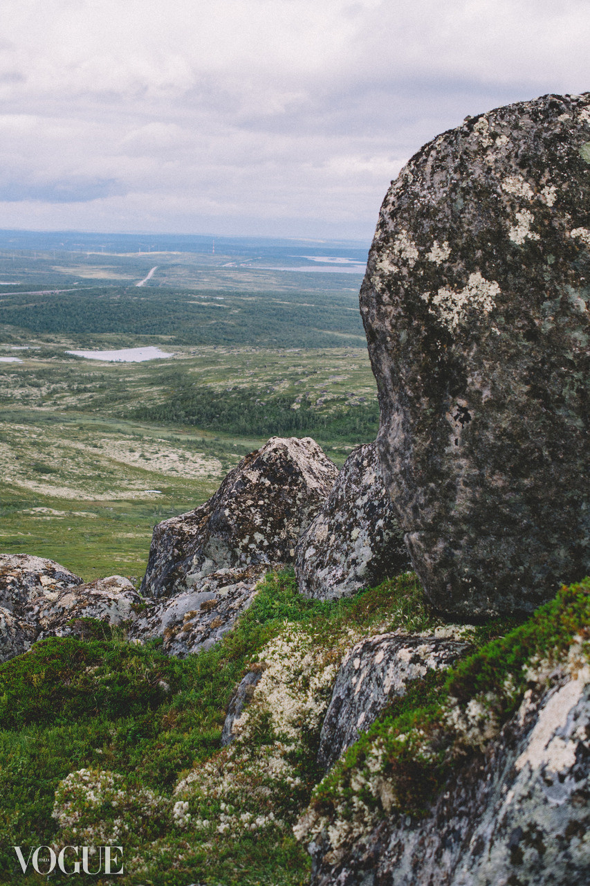 VOGUE ITALIA. Фотограф Наталья Могилевская Мурманск Териберка Сейдозеро Рыбачий