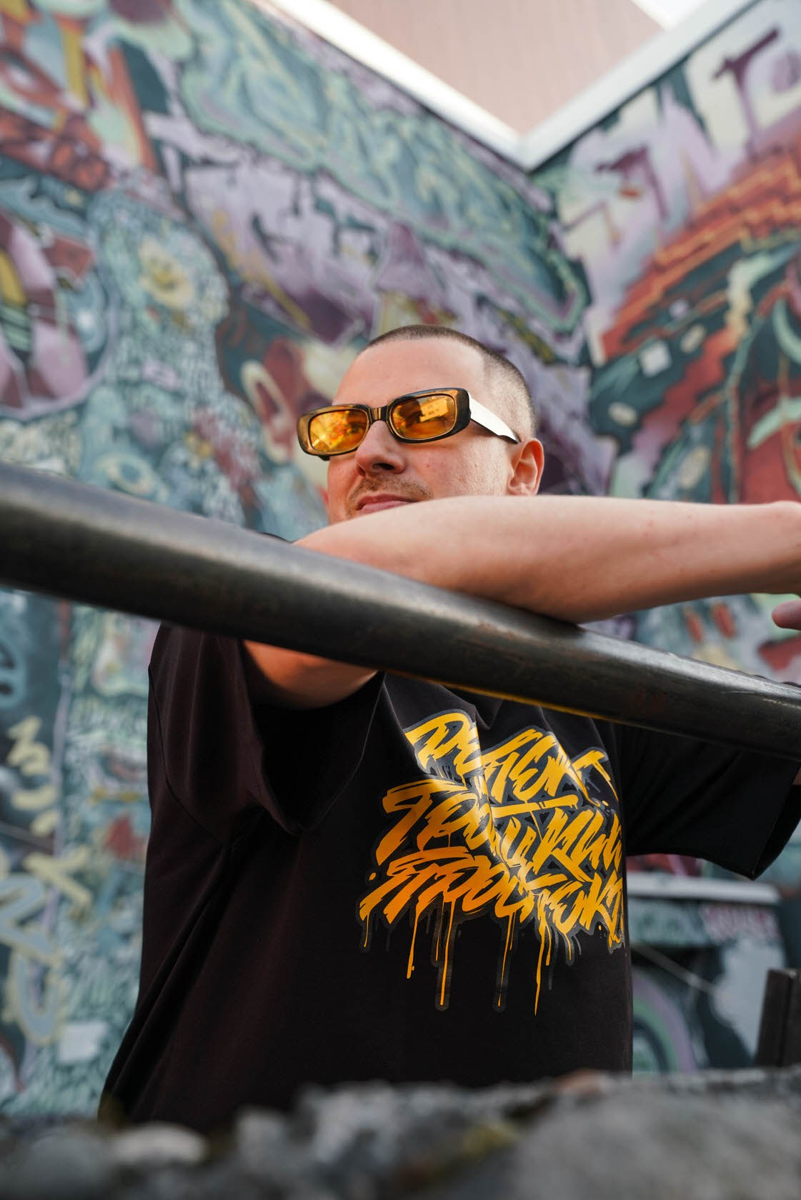 Коммерческая съемка одежды для бренда Доска Треска в Архангельске. Съемки