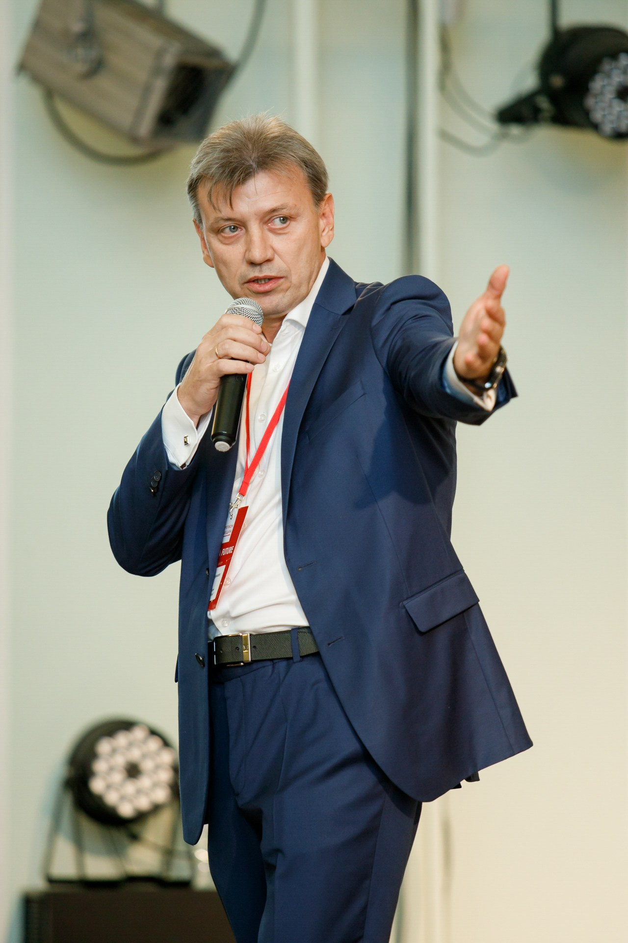 Деловое. Фотограф событий, Максим Романенко