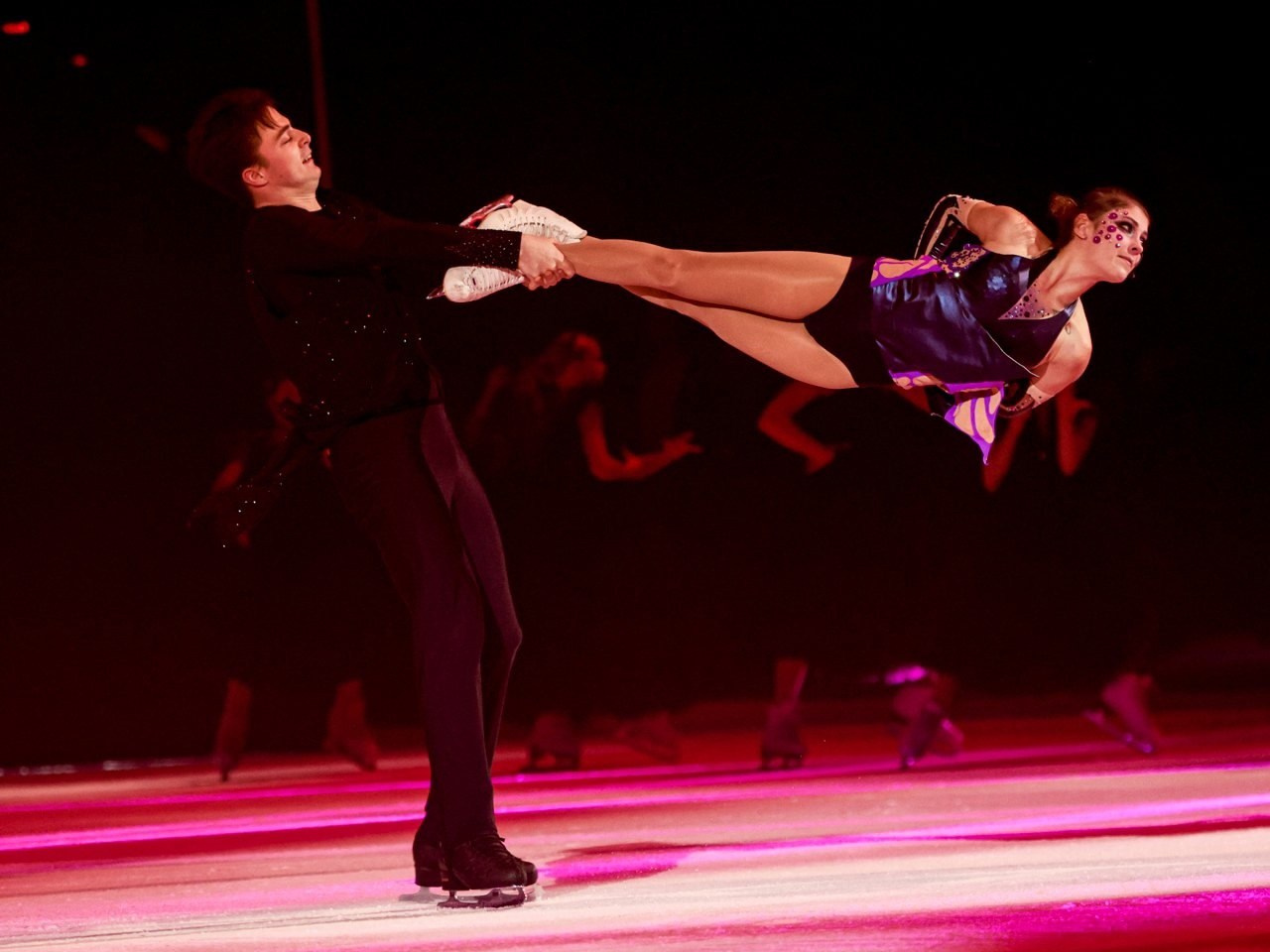 Фотосъёмка шоу Евгения Плющенко «Русалочка». Спортивный фотограф Зянтереков Антон