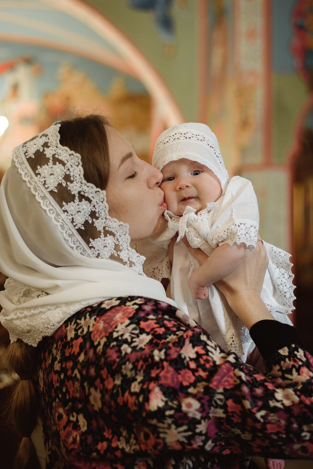 Таинство крещения, кадры. Семейный фотограф в г.Москве Катя Норм