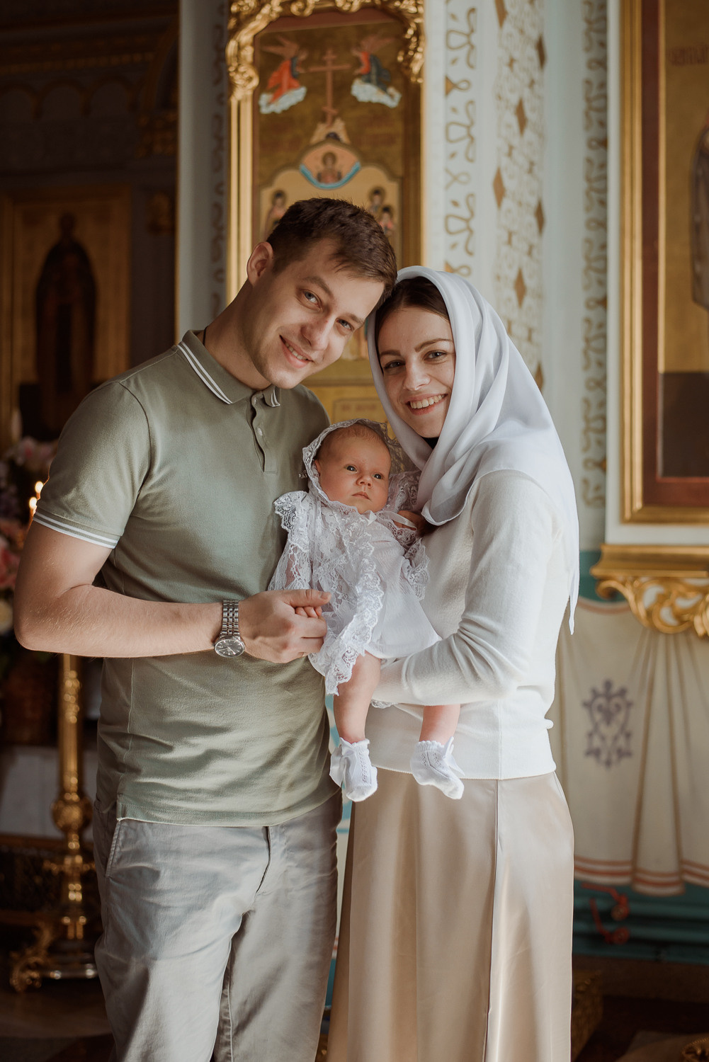 Таинство крещения, кадры. Семейный фотограф в г.Москве Катя Норм