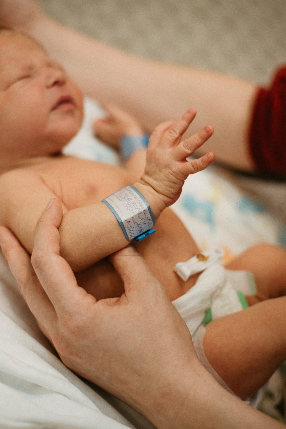 Выписка из роддома и встреча дома. Семейный фотограф в г.Москве Катя Норм