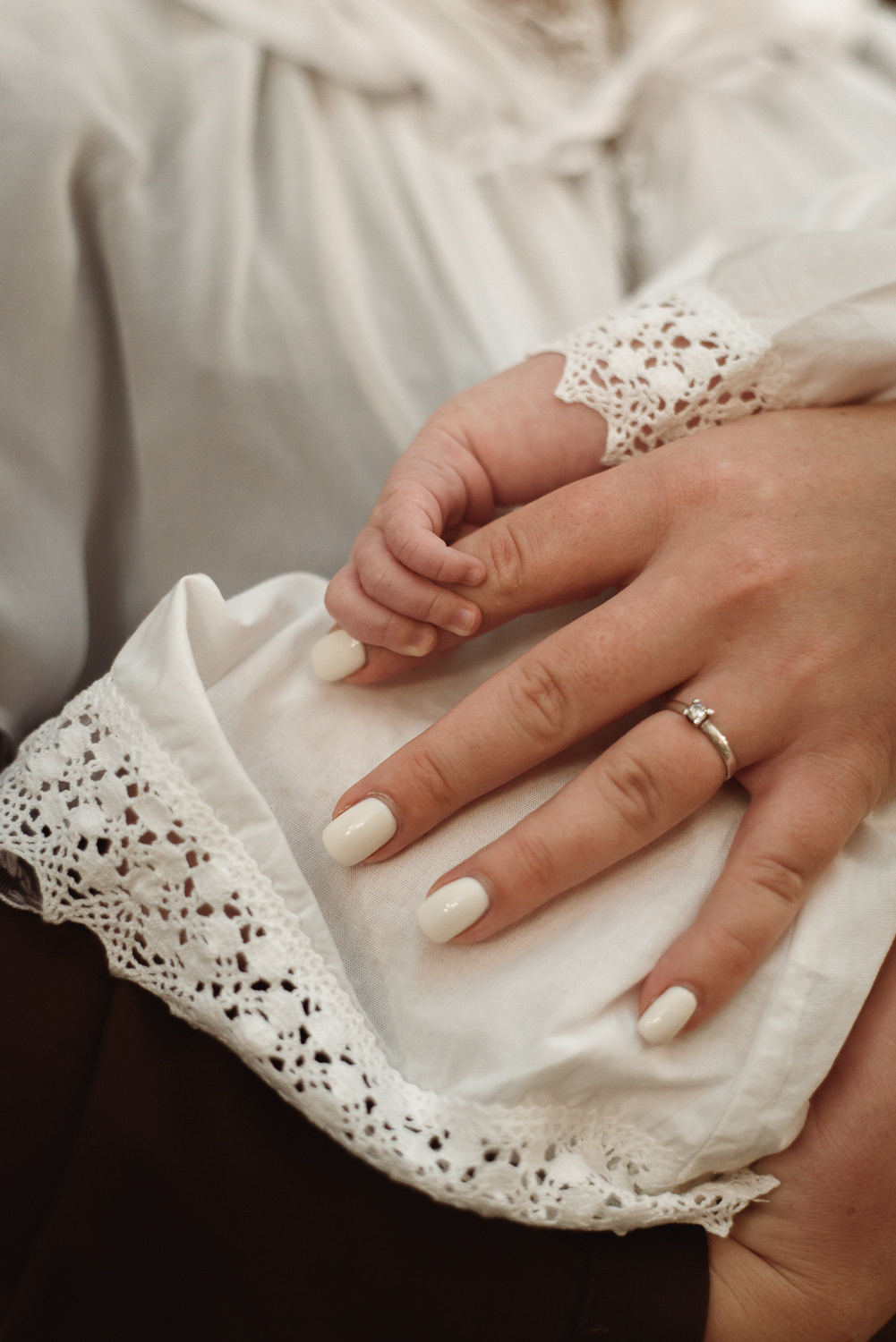 Таинство крещения, кадры. Семейный фотограф в г.Москве Катя Норм