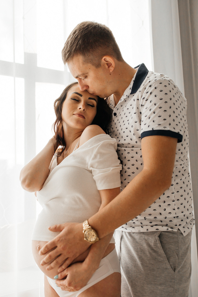 Съемка беременности в студии