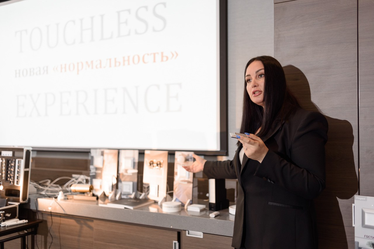 Презентация Donolux. Фотограф Дарья Мустафина, Тюмень