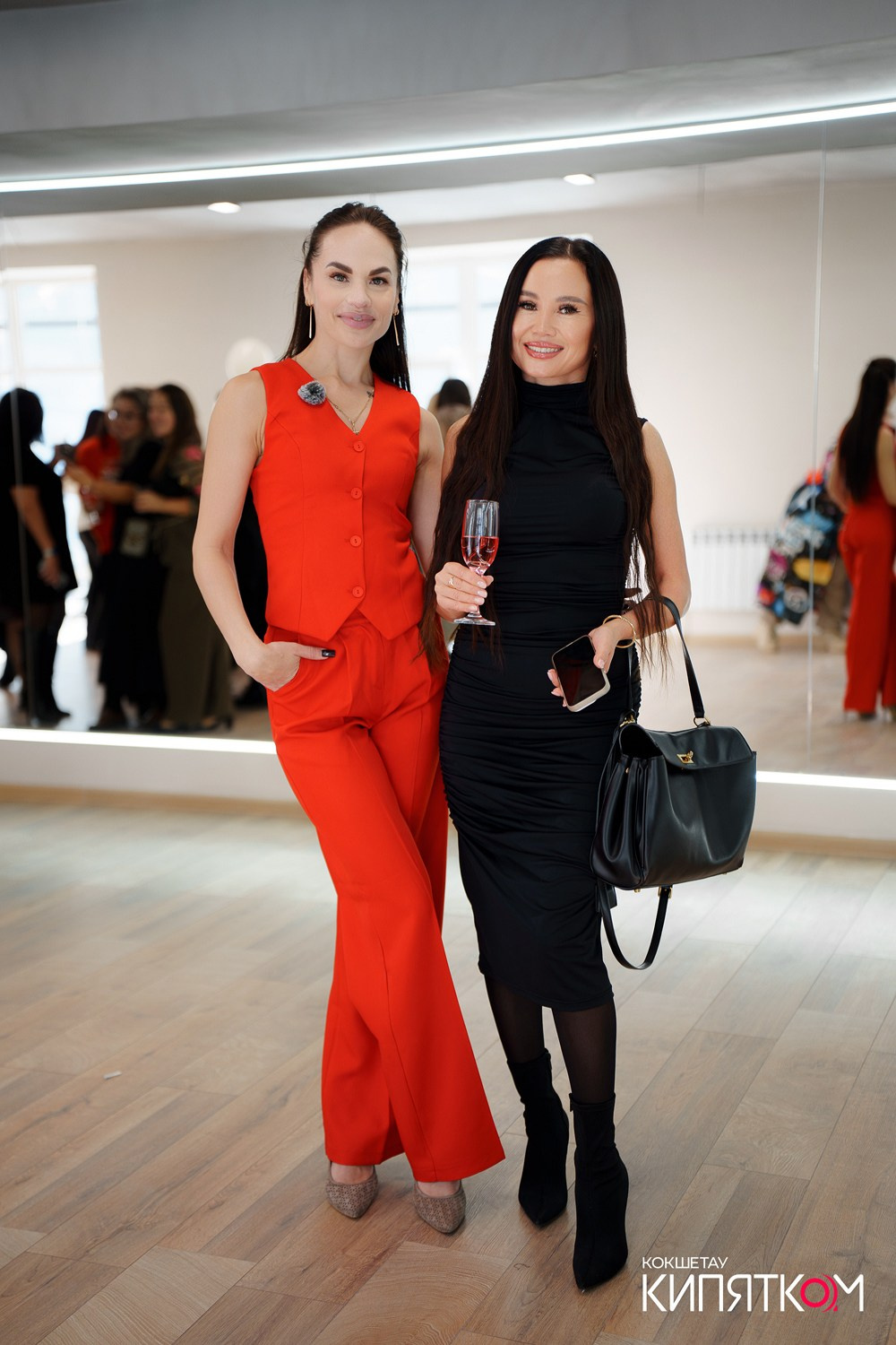 JUFIT ФИТНЕСС ЗАЛ. КИПЯТКОМ КОКШЕТАУ