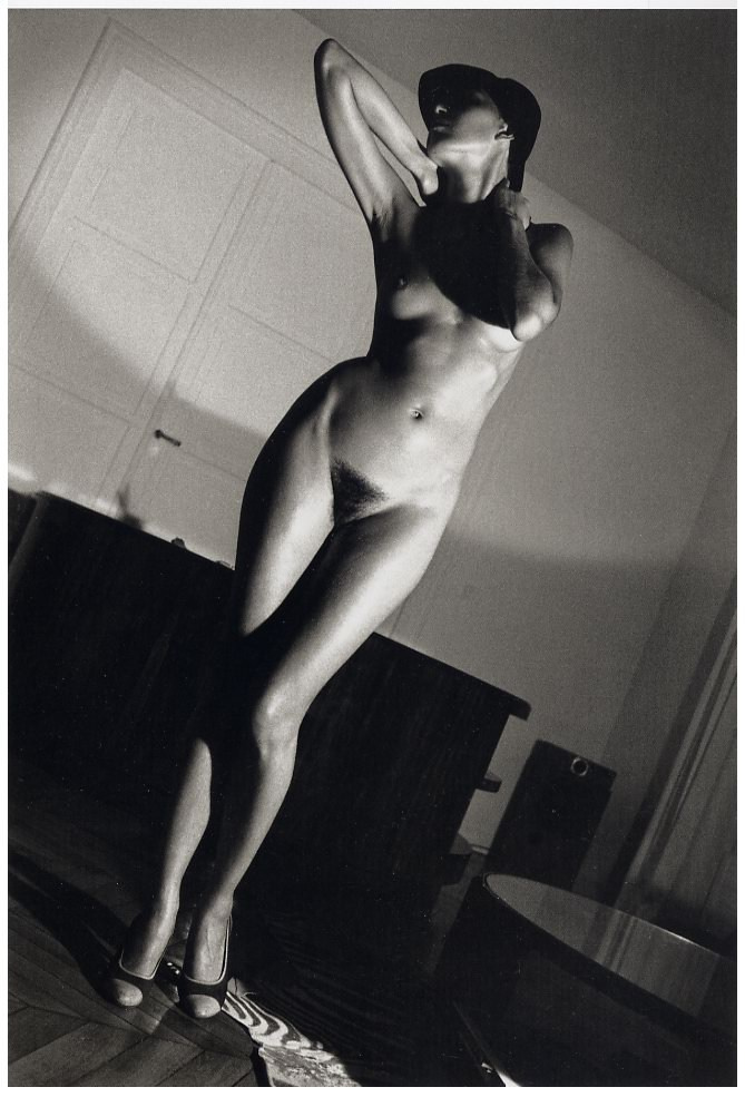 Хельмут Ньютон / Helmut Newton 18+. Женя Красовская | Фотограф | Smm-дизайнер