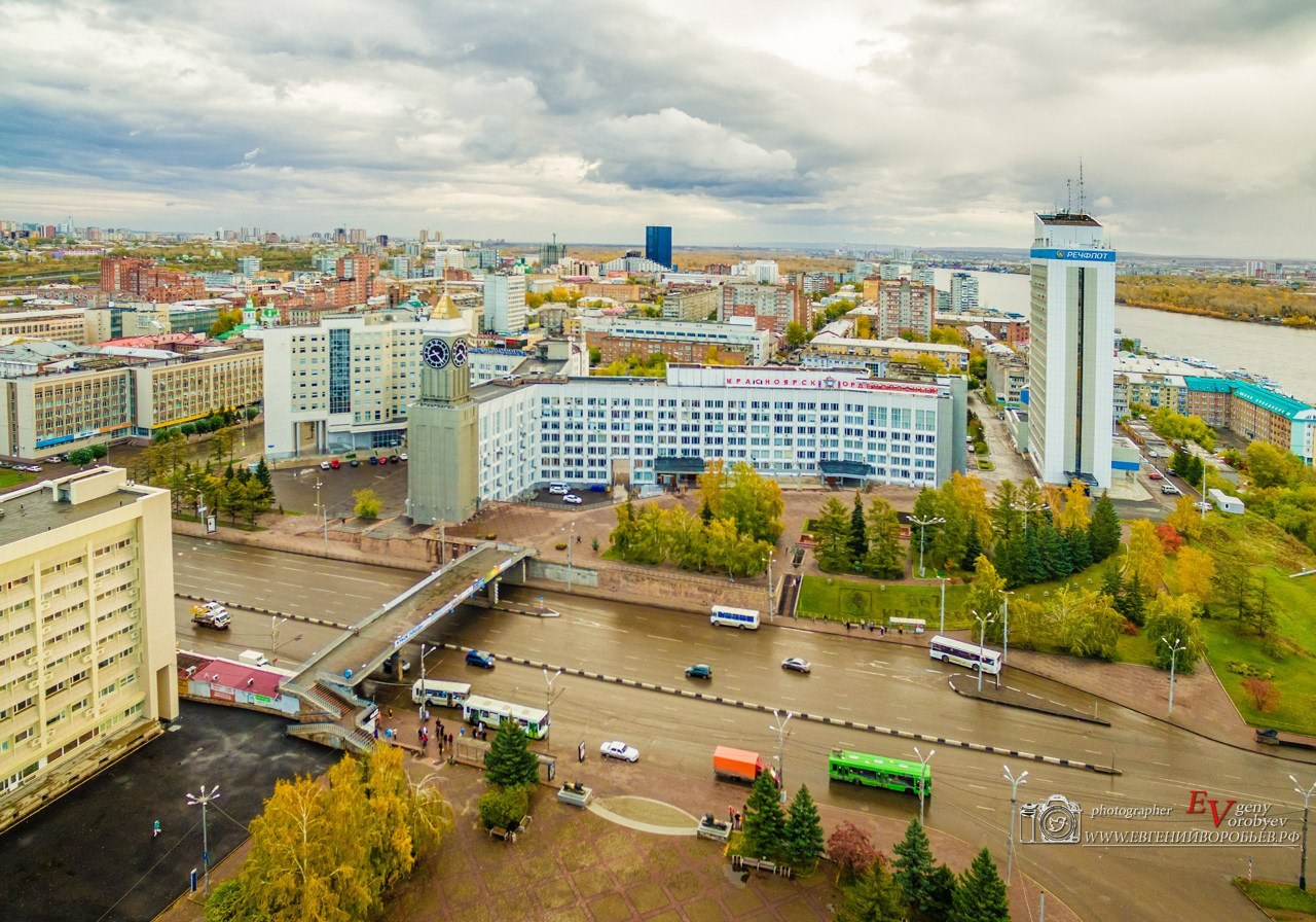 Аэросъёмка фото видео с квадрокоптера FPV дрона в Красноярске фотосъёмка монтаж видеоролика