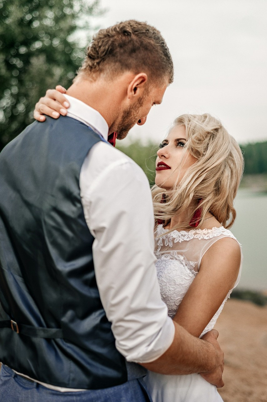 Denis + Yana. Фотограф/видеомейкер в Минске, Москве, Витебске, видеосьемка