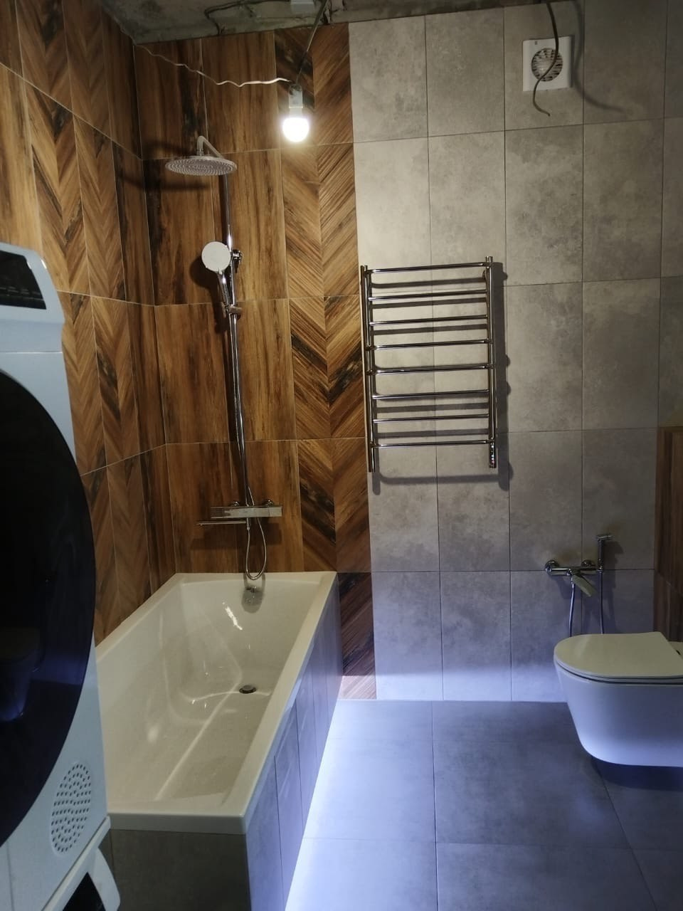 Ванная комната (с. Осиново, ул. Солнечная, д. 67а). Ремонт санузла, туалета, ванной под ключ в Казани. Укладка плитки