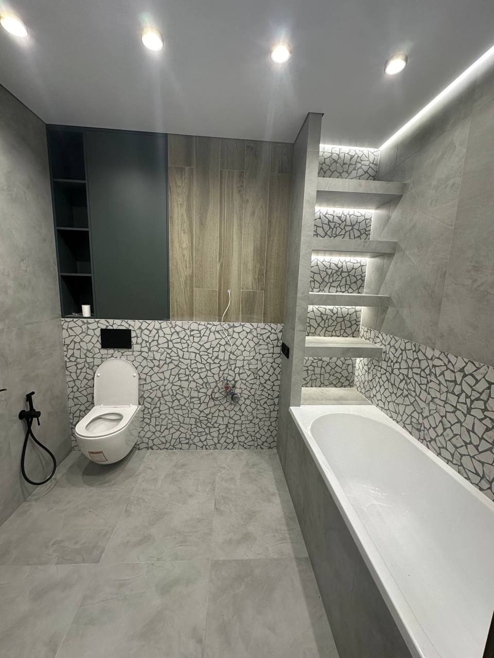 Ванная комната (с. Константиновка ул. Зеленая д. 28). Ремонт санузла, туалета, ванной под ключ в Казани. Укладка плитки