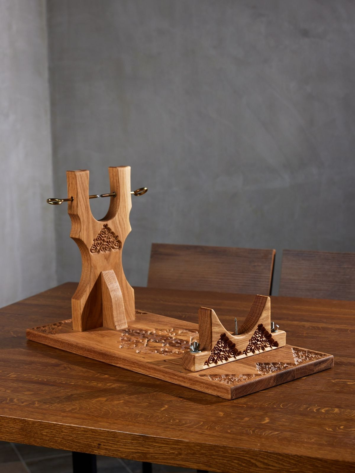 Столярные изделия. Столярное производство Камыши-Хвощи