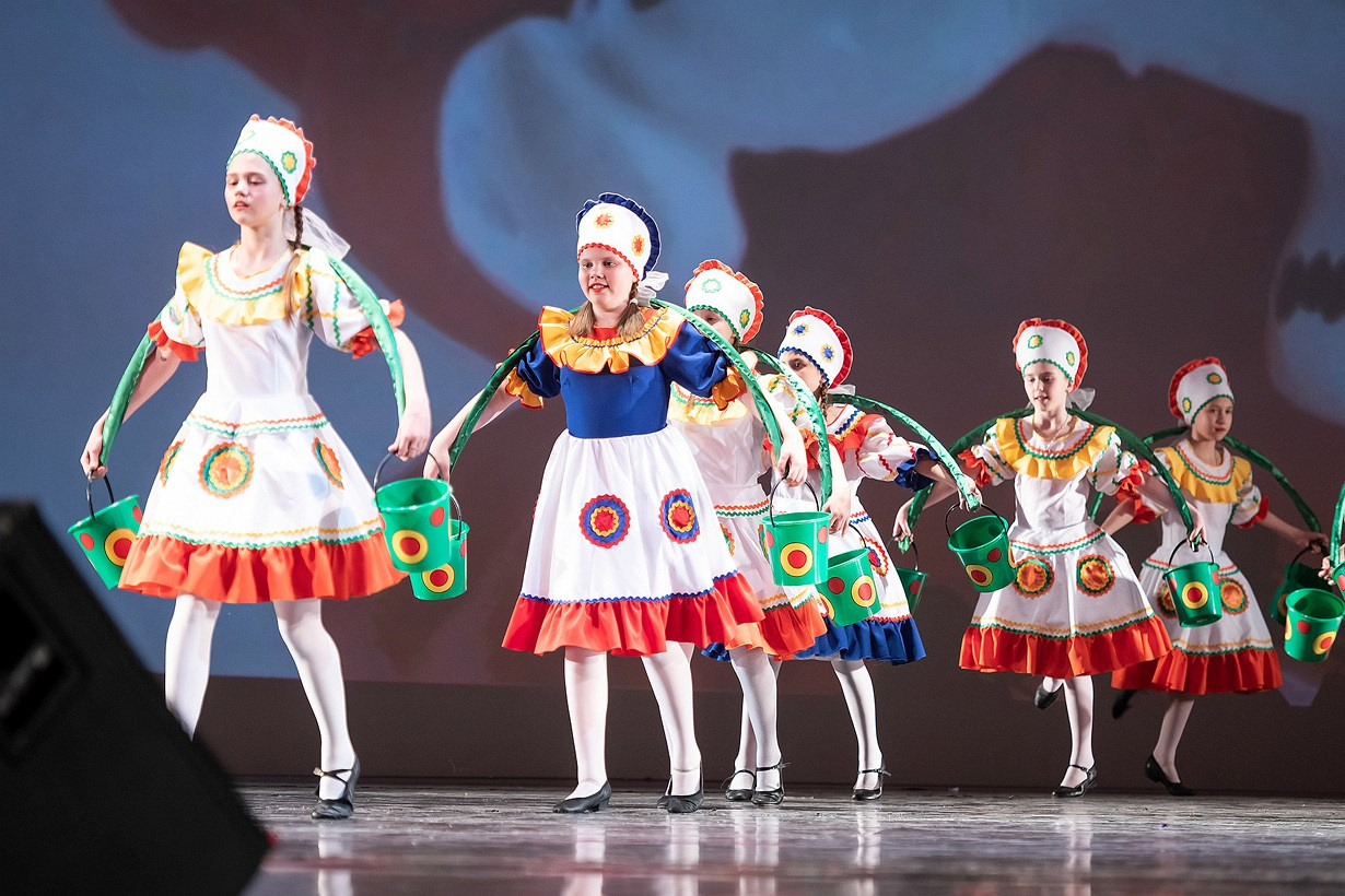 15 сентября, концерт БКЗ. Золотое яблочко