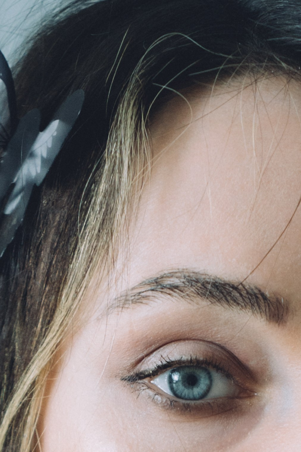 Портретная мини фотосессия в студии в Санкт-петербурге с бабочками. Светлана Гопанюк. Портретный фотограф. Санкт-Петербург. СПб