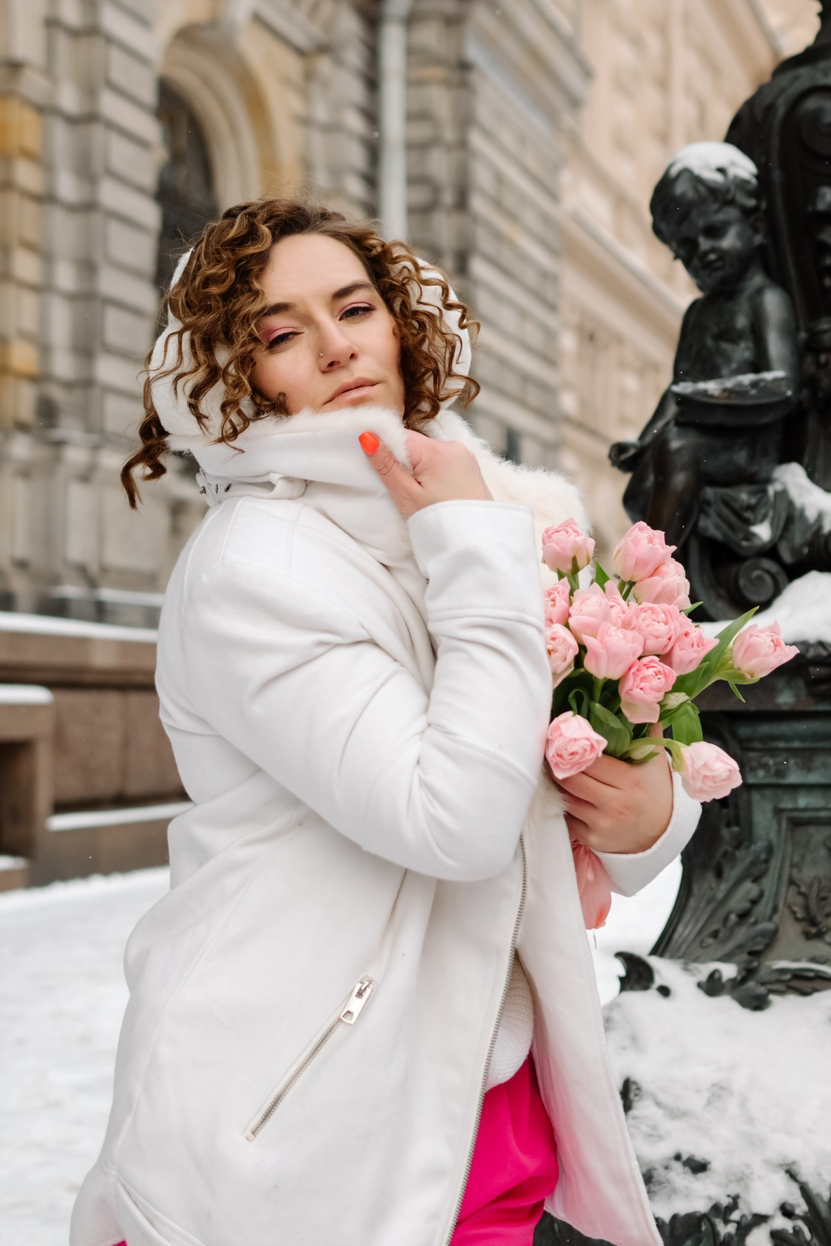 Юля с тюльпанами. Свадебный и сеейный фотограф в Санкт-Петербурге Елена Худякова