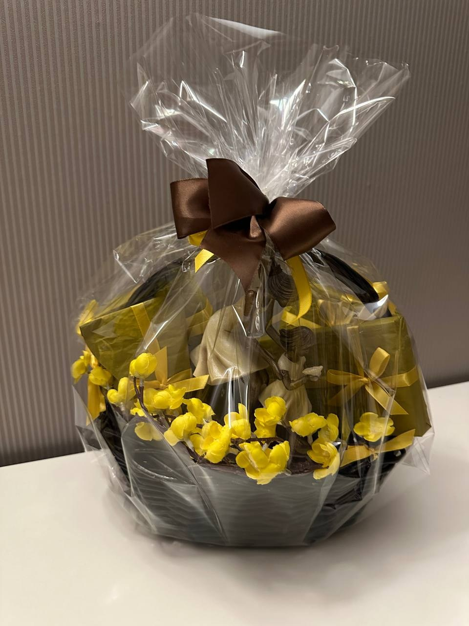 Женская корзинка. Студия подарочных наборов «Владия»