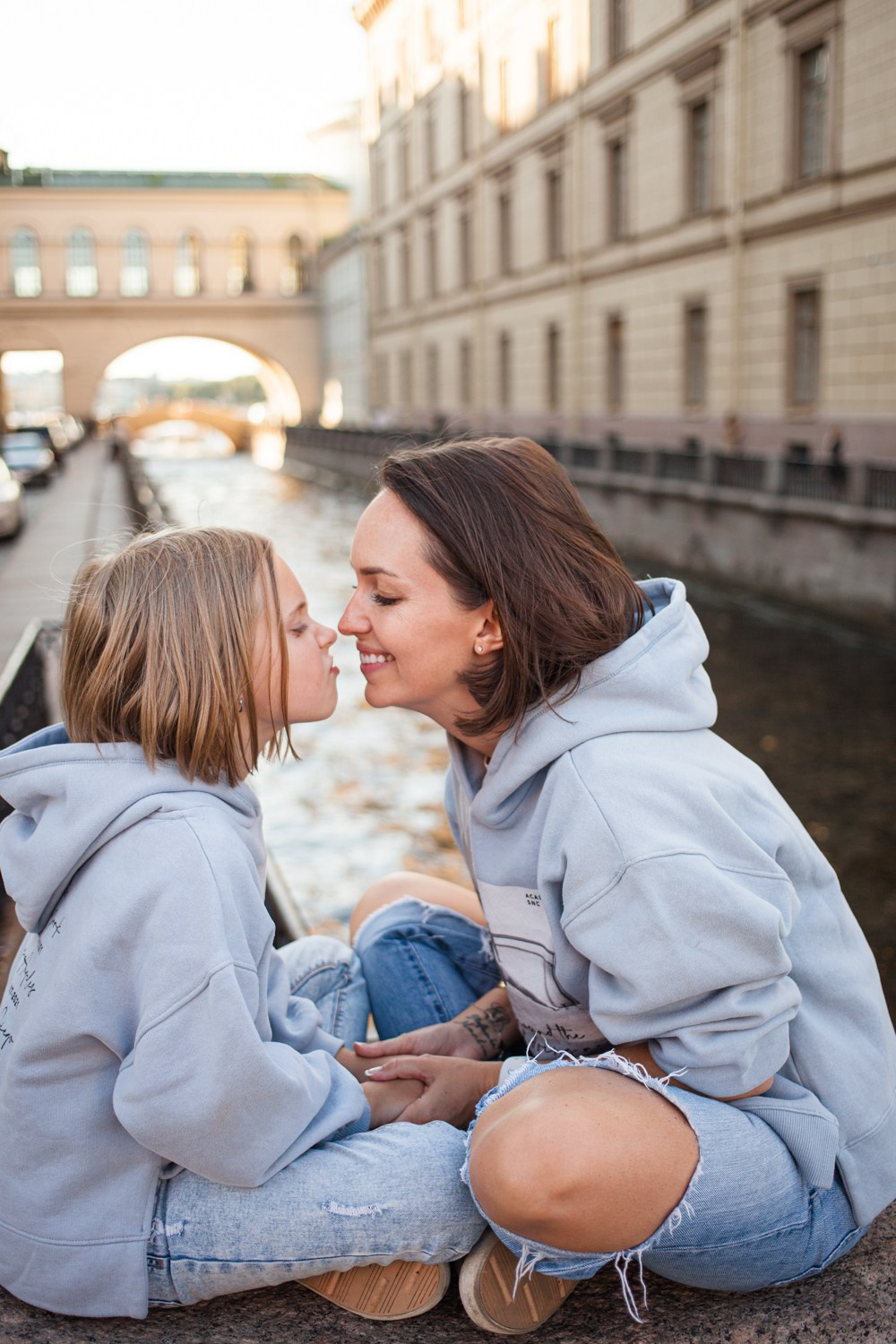 Прогулка Вера и Стеша. Darin the photographer