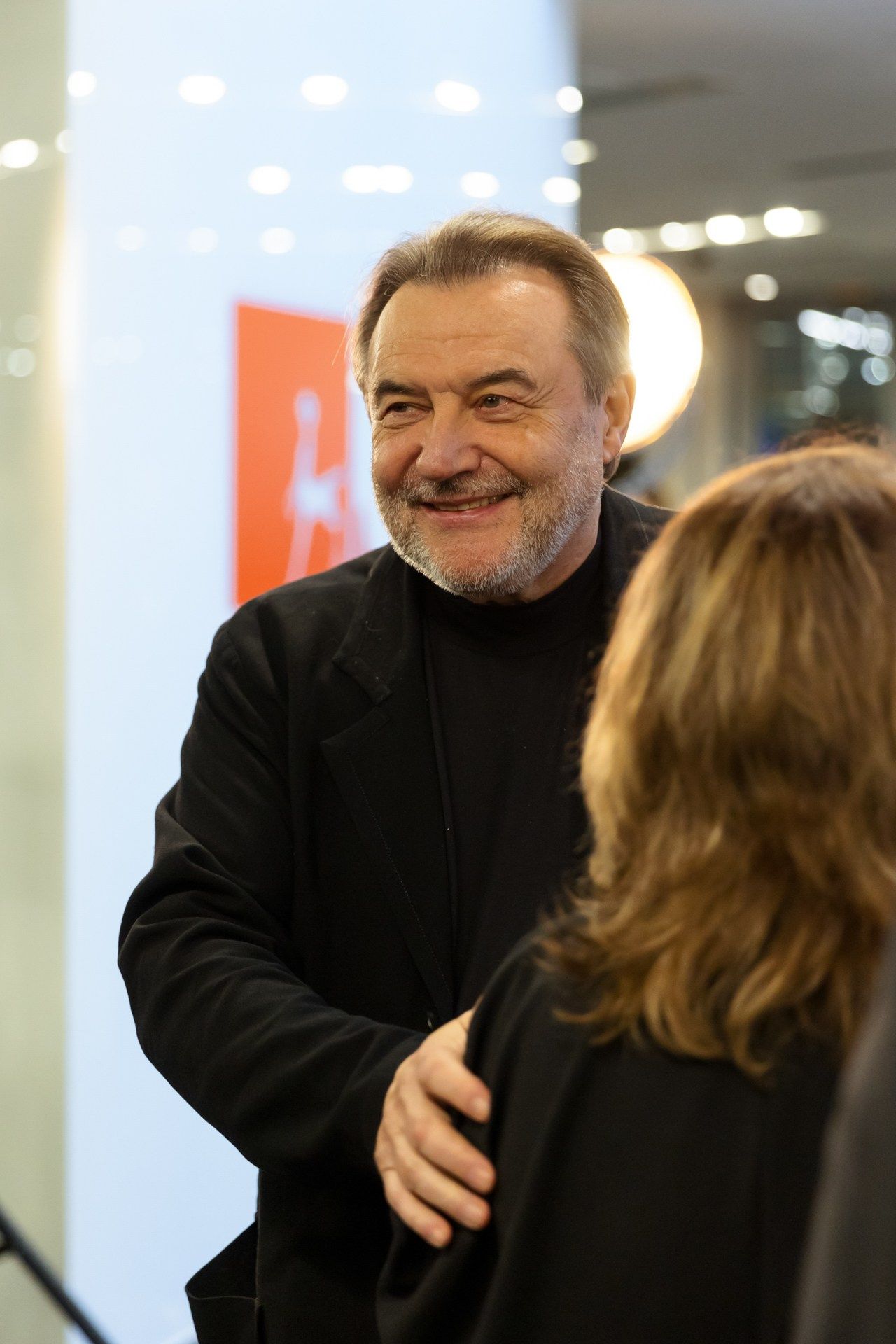 Светское. Фотограф событий, Максим Романенко