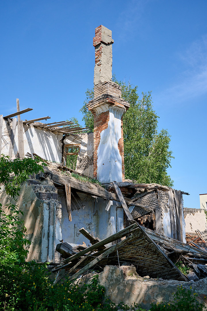 Разрушенный дом на Руднике в Сызрани.