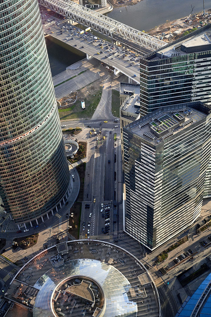 Вид на бизнес центр Москва сити сверху