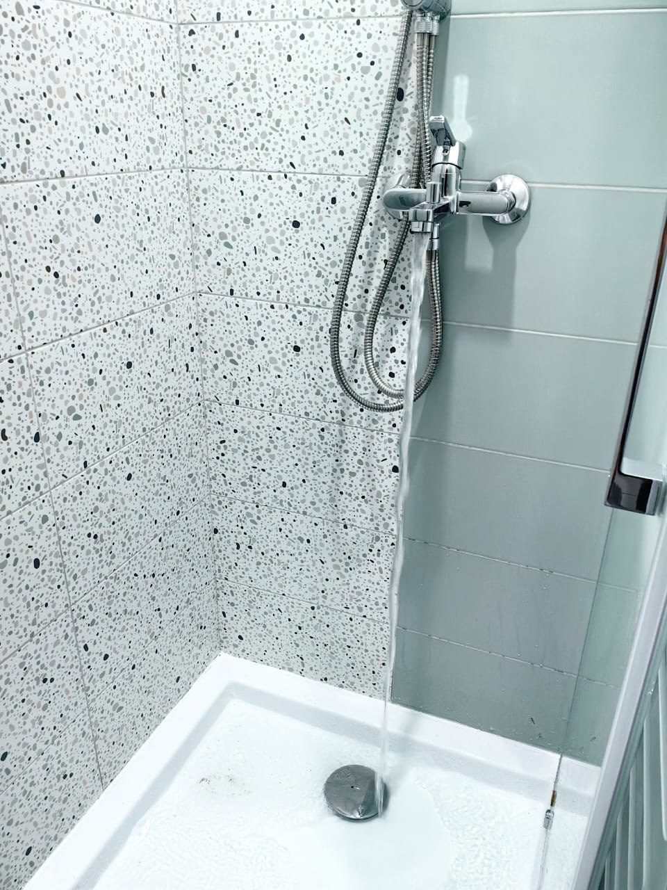 Ванная комната (ул. Комиссара Габишева д. 31). Ремонт санузла, туалета, ванной под ключ в Казани. Укладка плитки