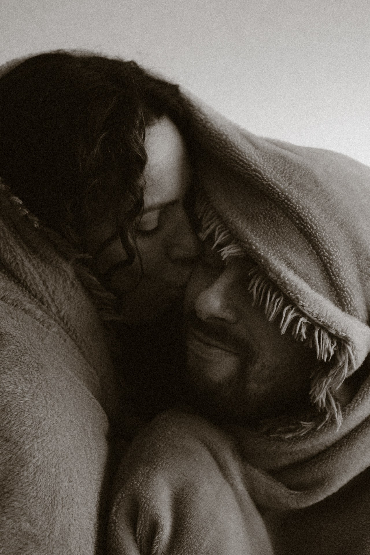 Домашняя фотосессия лавстори. Семейный фотограф в Ижевске Даша Денисова