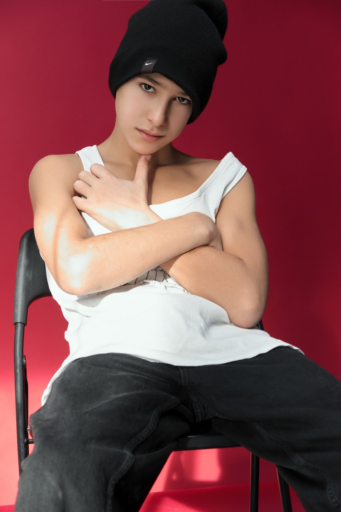 Владимир Петровский. Съёмка одежды для маркетплейсов и брендов Morozova Production