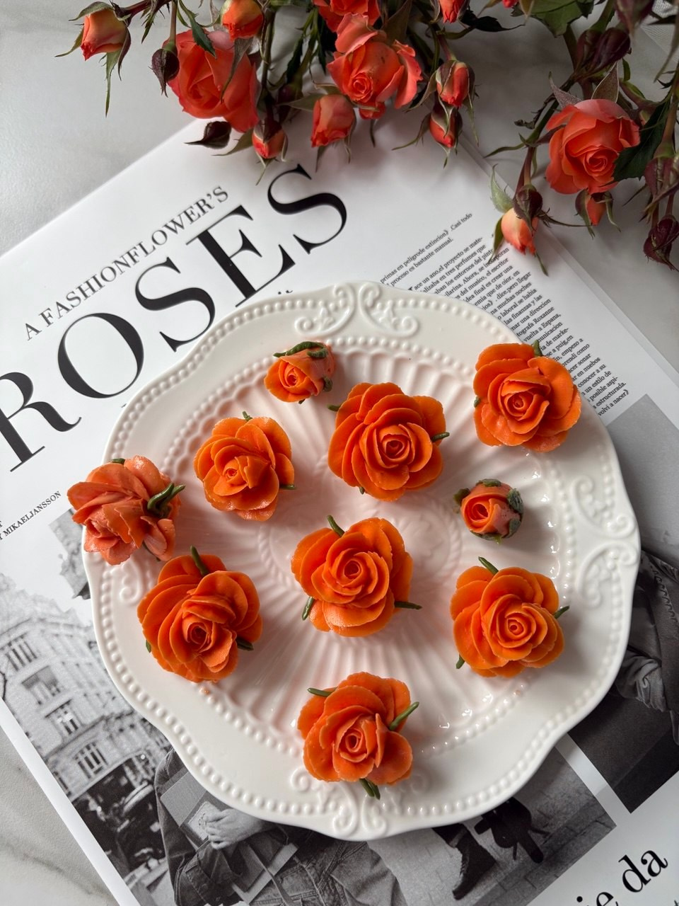 Аникина Юлия / Кремовая флористика в корейской технике