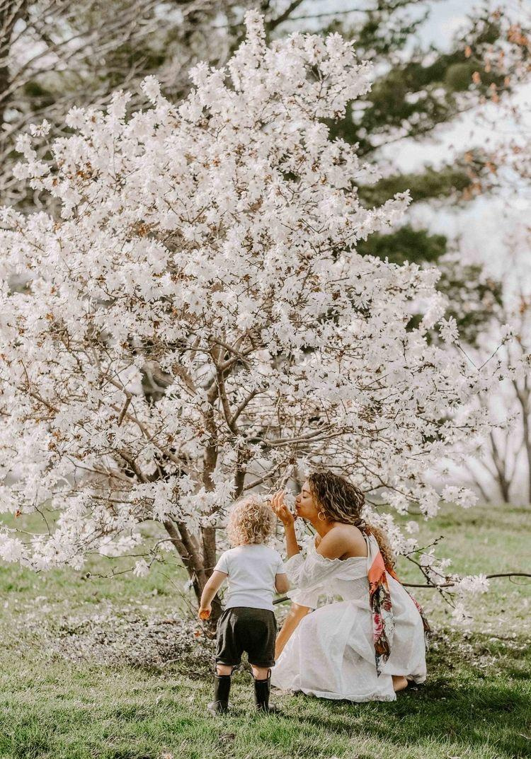 Как подобрать образы на съемку в цветении. Семейный фотограф в Екатеринбурге и Красноуфимске Евгения Лягаева