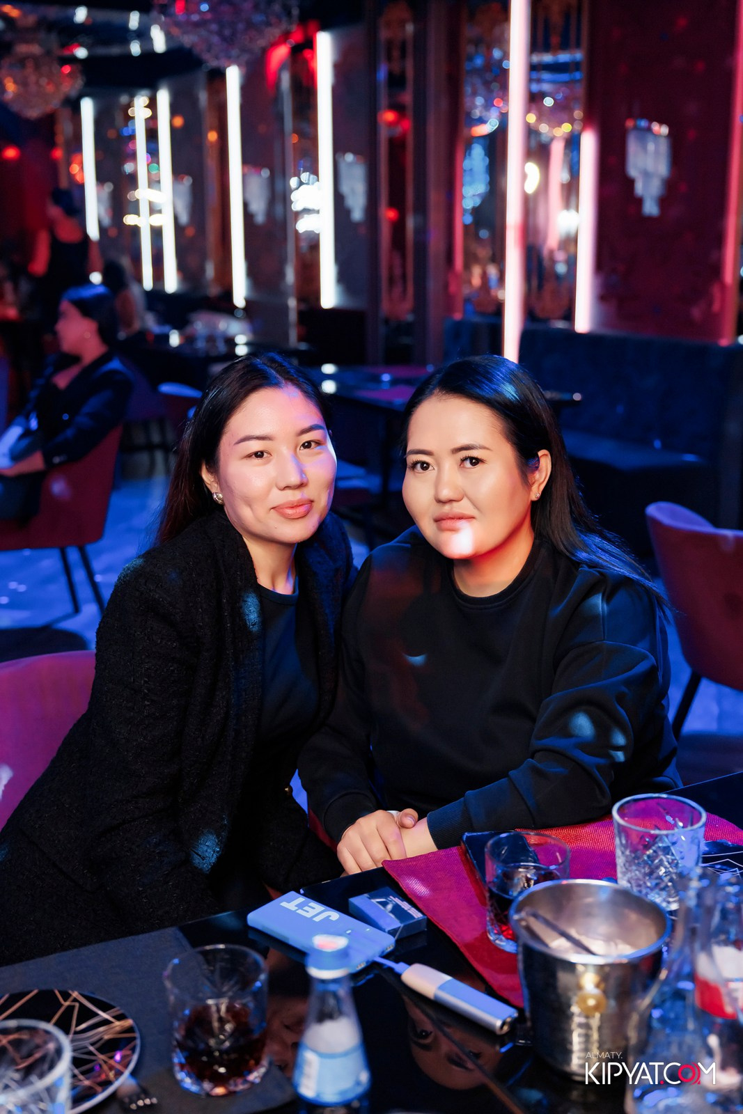 ЗАЯ, НА БИС. КИПЯТКОМ АЛМАТЫ!