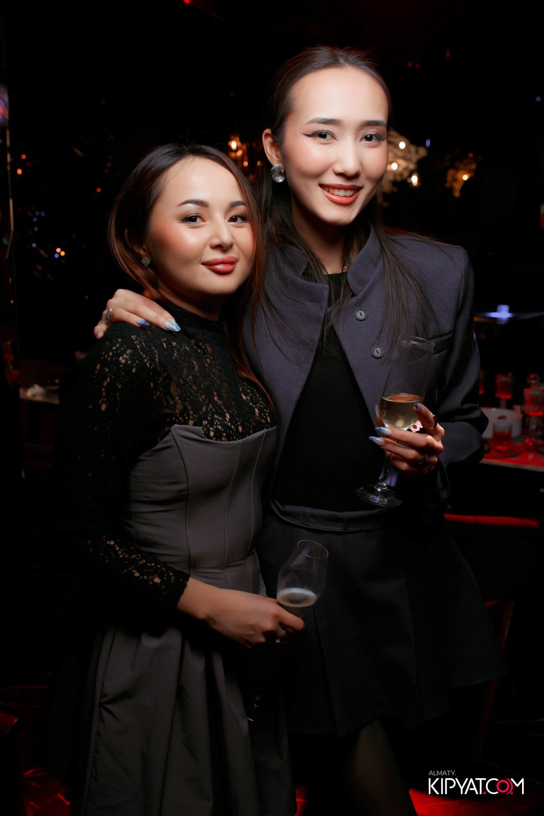 MOOD KARAOKE & TERRACE. КИПЯТКОМ АЛМАТЫ!