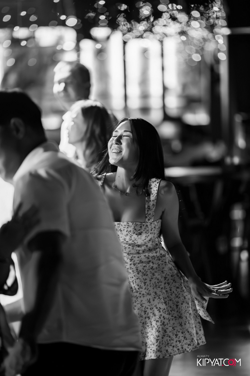 MUNCHEN PUB. КИПЯТКОМ АЛМАТЫ!