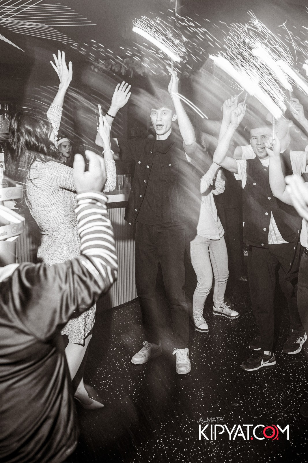 SANTA BARBARA. КИПЯТКОМ АЛМАТЫ!