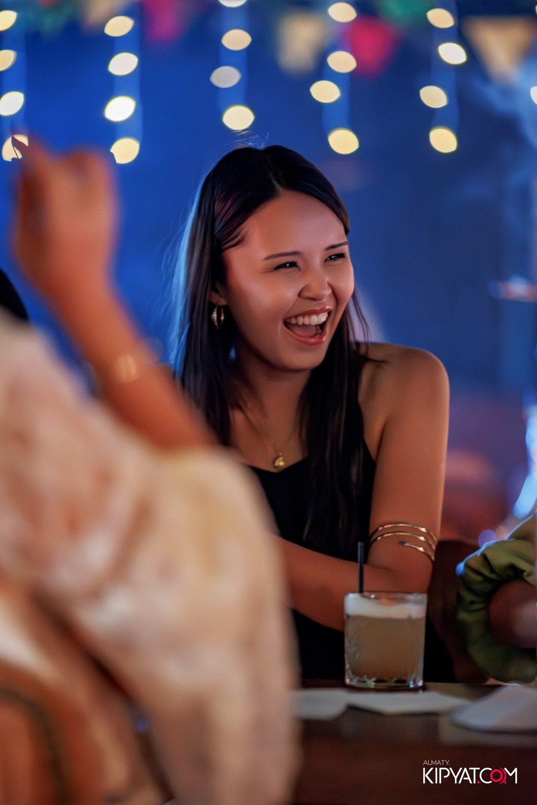 STAND UP КОНЦЕРТ АЛЕКСАНДА МЕРКУЛЬ. КИПЯТКОМ АЛМАТЫ!