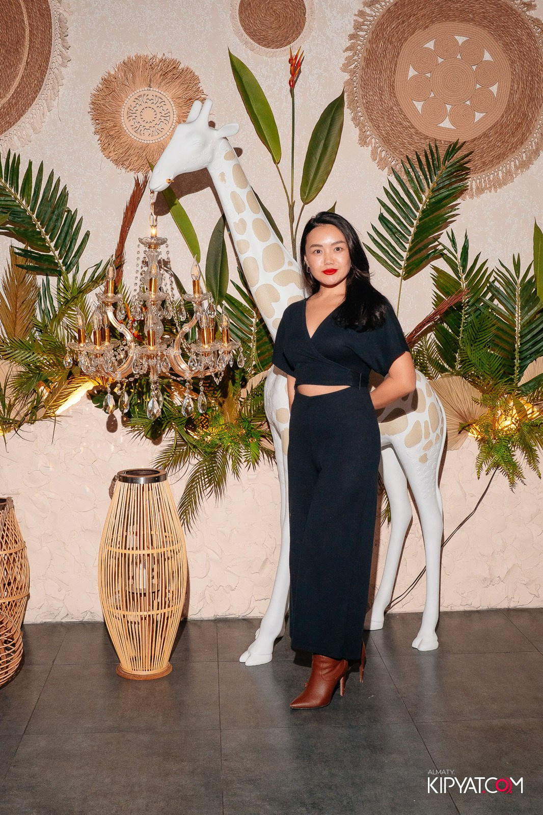 BAY RESTAURANT & BAR. КИПЯТКОМ АЛМАТЫ!