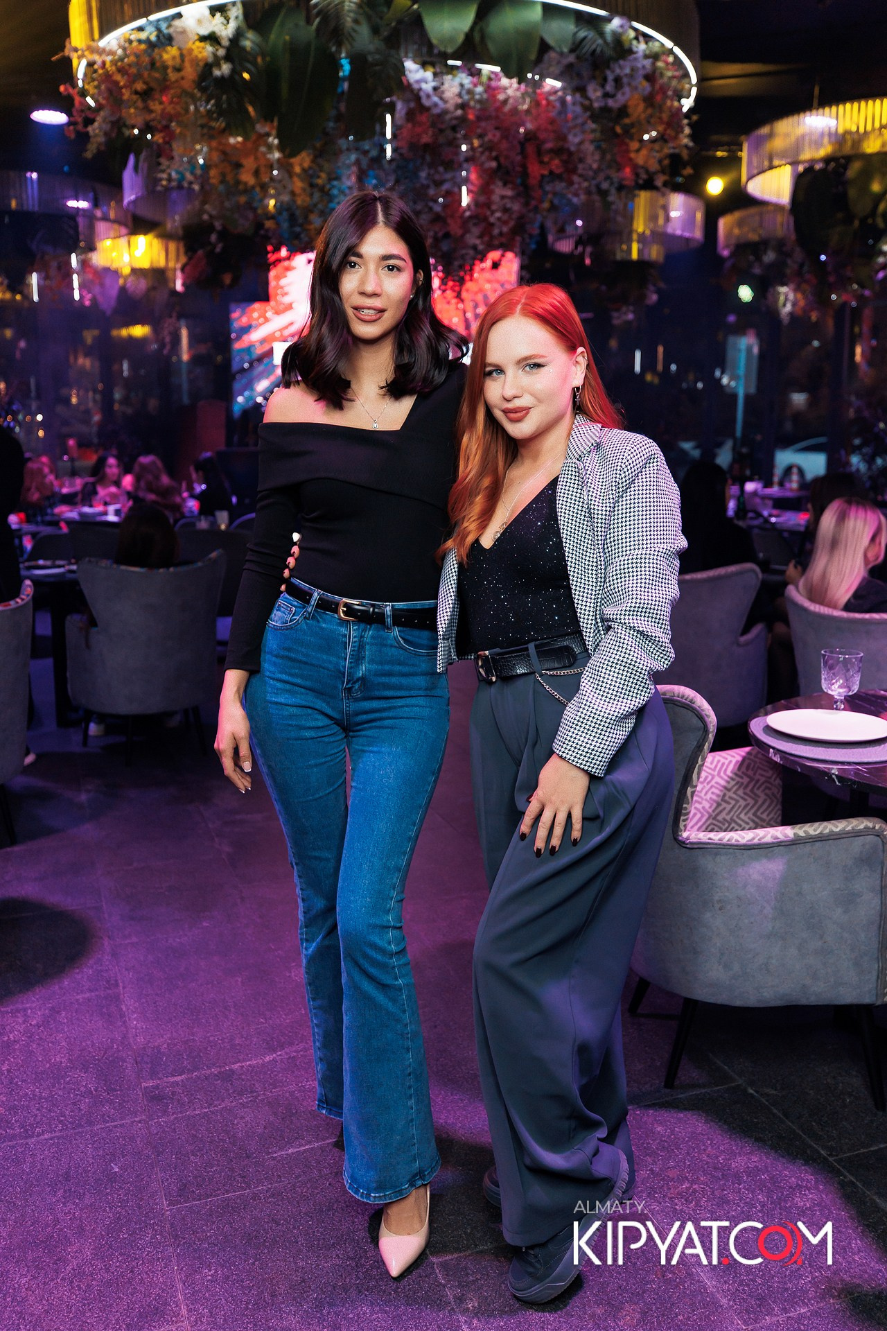 FRIENDS BAR & TERRACE. КИПЯТКОМ АЛМАТЫ! Фотосъемка мероприятий в Алматы