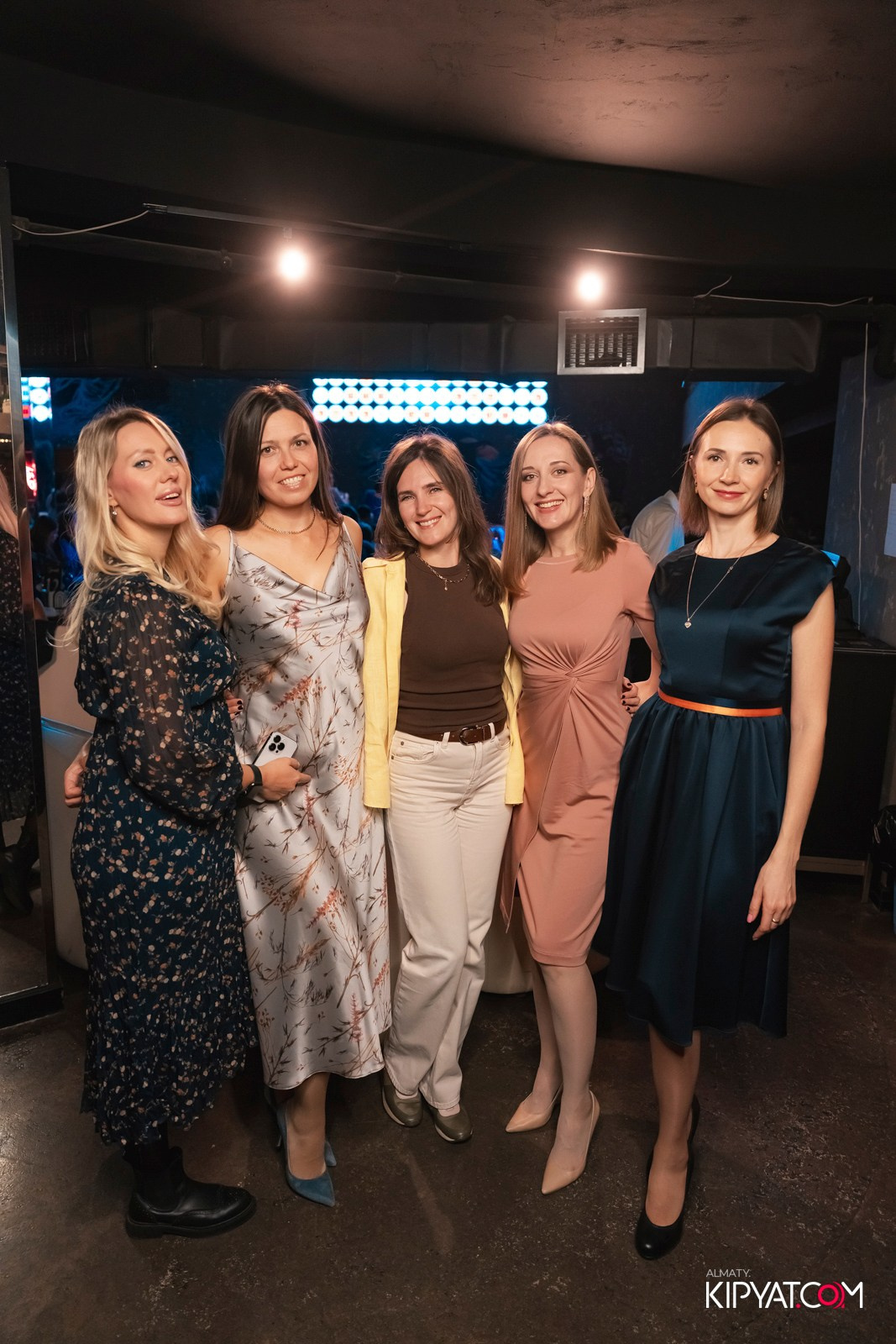 МУЗЫКАЛЬНОЕ ЛОТО В HIT RETRO. КИПЯТКОМ АЛМАТЫ!