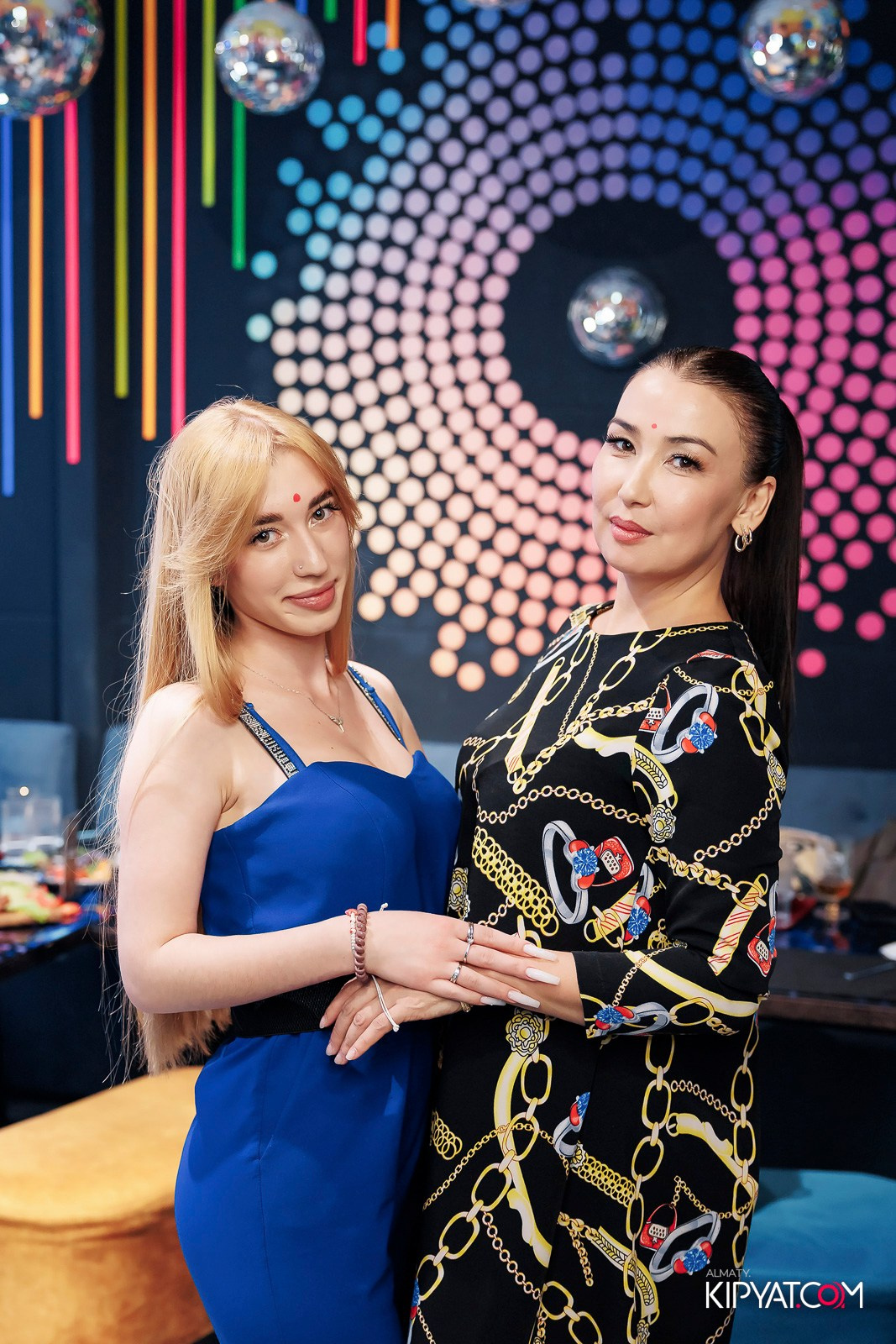 ЗАЯ, НА БИС. КИПЯТКОМ АЛМАТЫ!