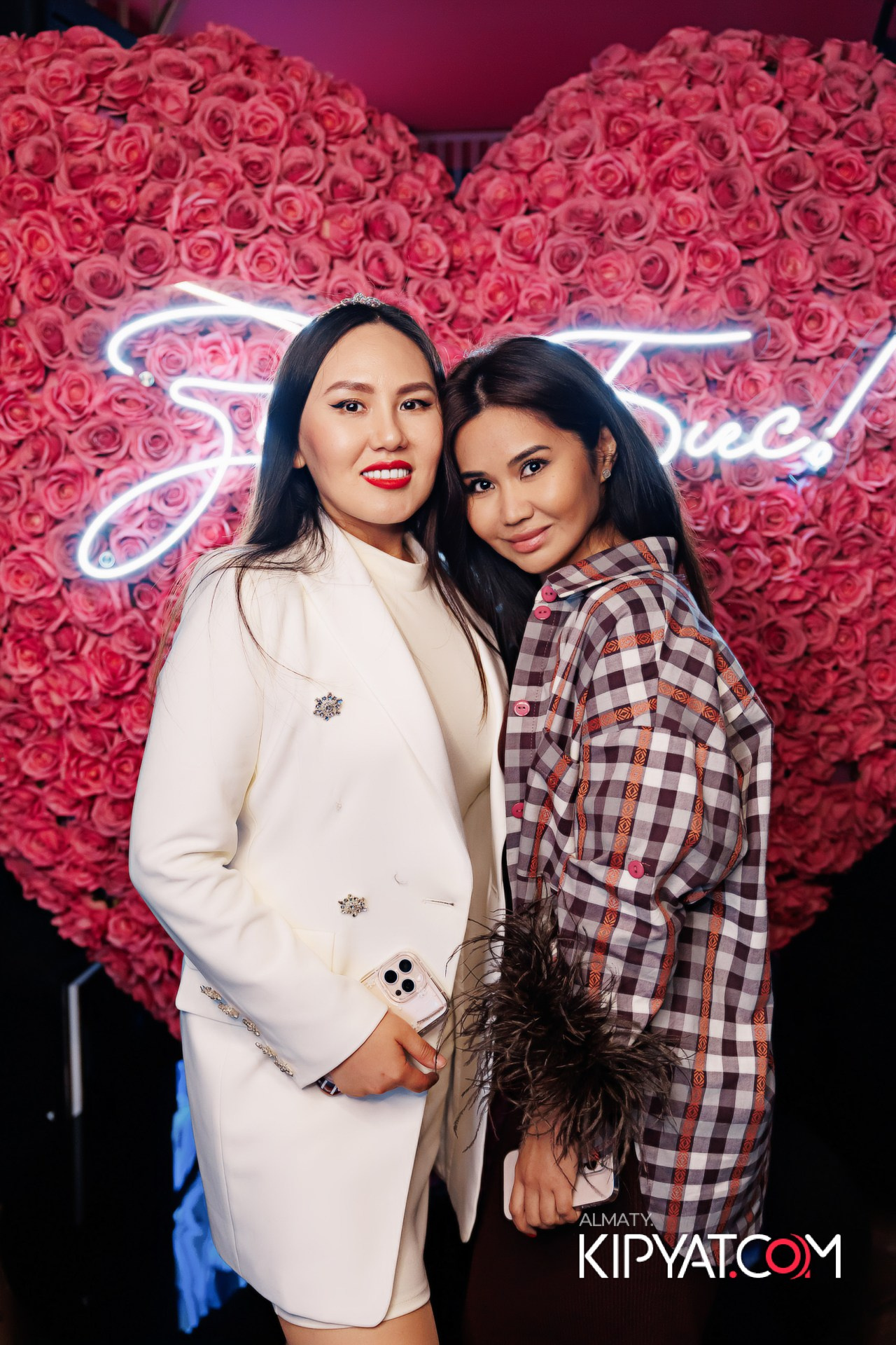 ЗАЯ, НА БИС. КИПЯТКОМ АЛМАТЫ!