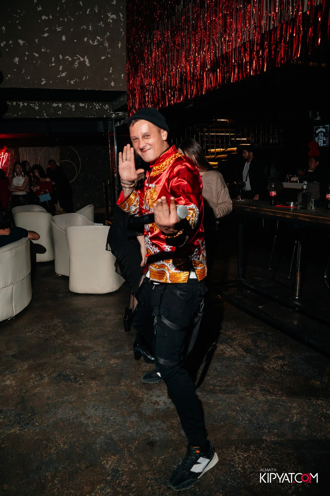 CHINA PARTY RETRO HIT. КИПЯТКОМ АЛМАТЫ!