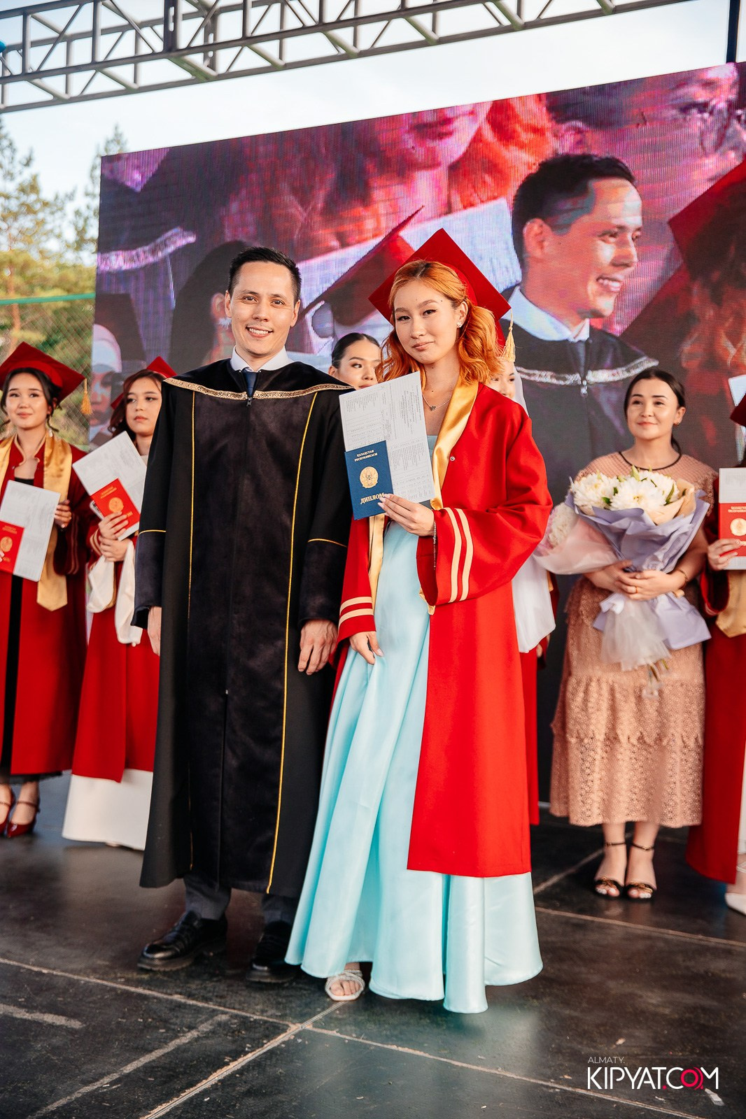 ВРУЧЕНИЕ ДИПЛОМОВ — НАРХОЗ КОЛЛЕДЖ. Part 3. КИПЯТКОМ АЛМАТЫ!