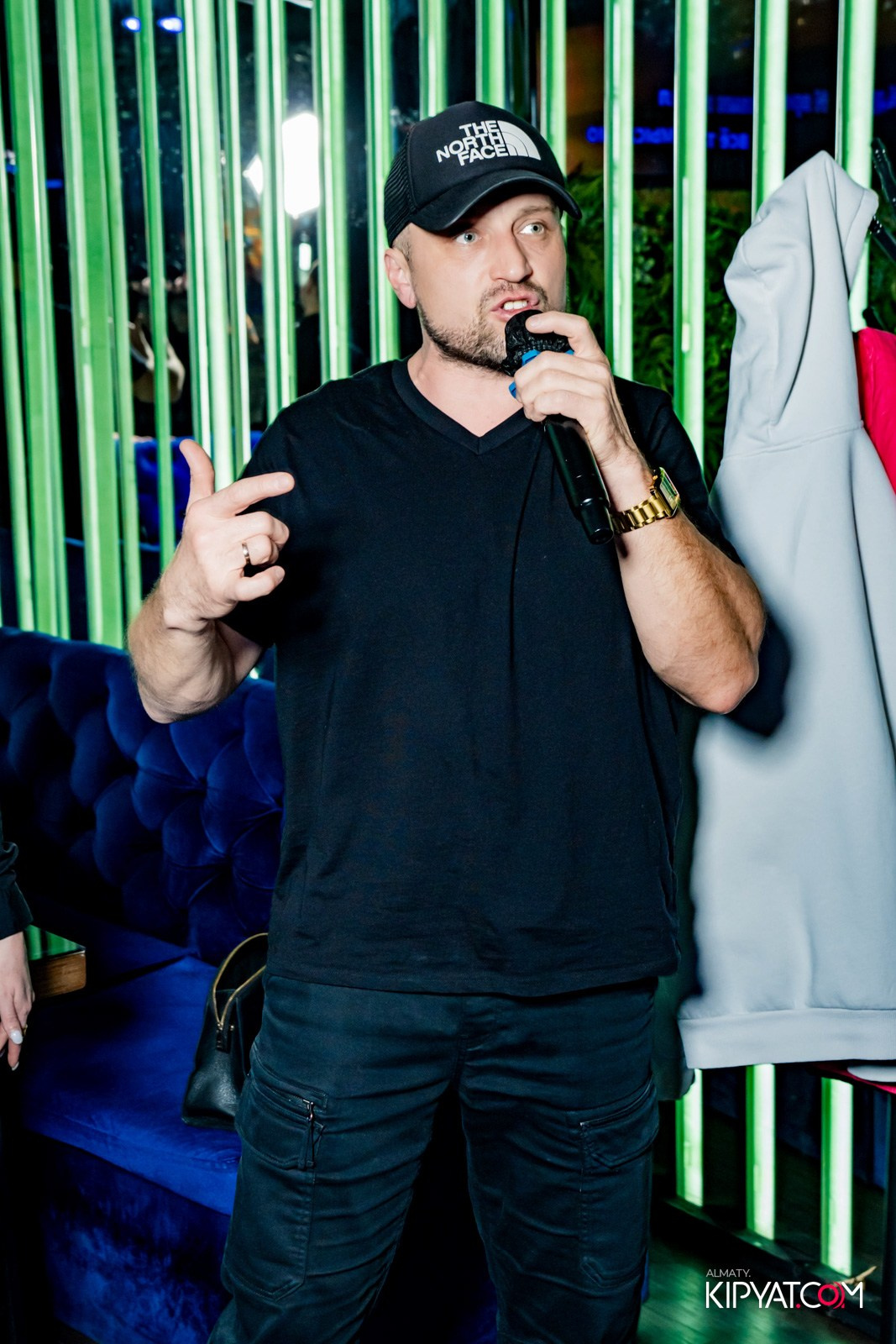 УХО И МЕДВЕДЬ НА САИНА. КИПЯТКОМ АЛМАТЫ!