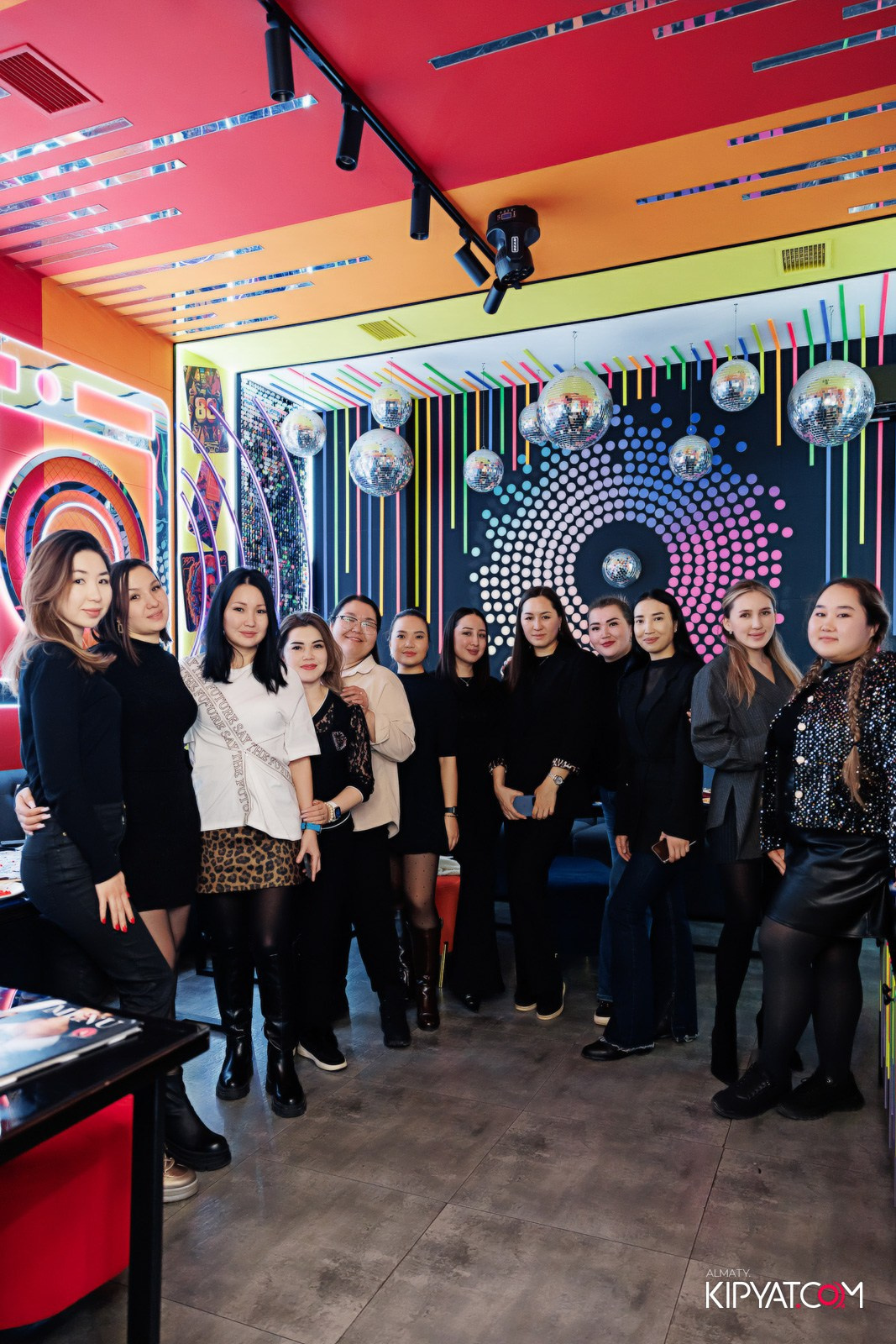 ЗАЯ, НА БИС. КИПЯТКОМ АЛМАТЫ! Фотосъемка мероприятий в Алматы