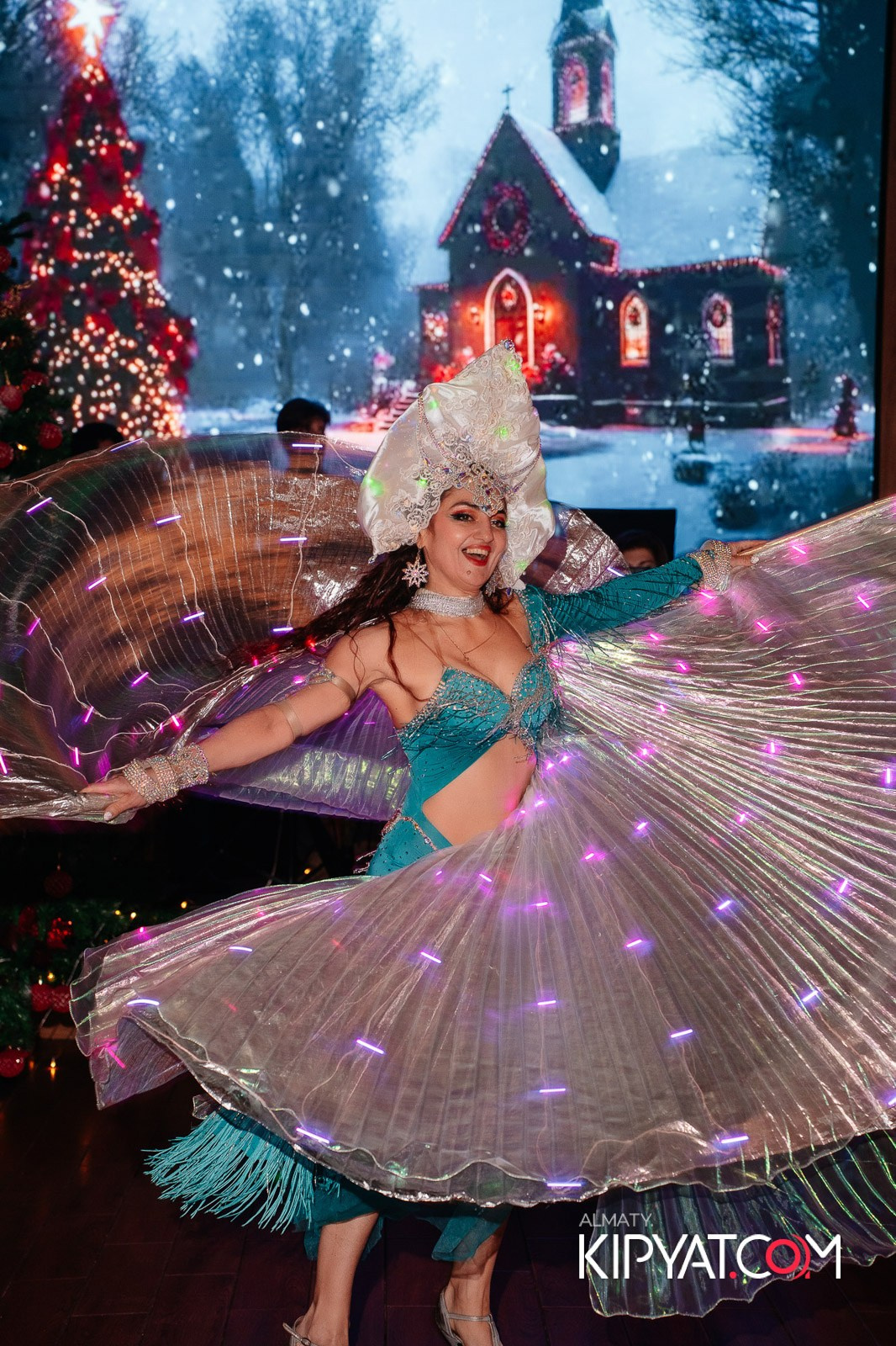 ГРУЗИНСКИЙ ДВОР НА КАБАНБАЙ БАТЫРА. КИПЯТКОМ АЛМАТЫ!