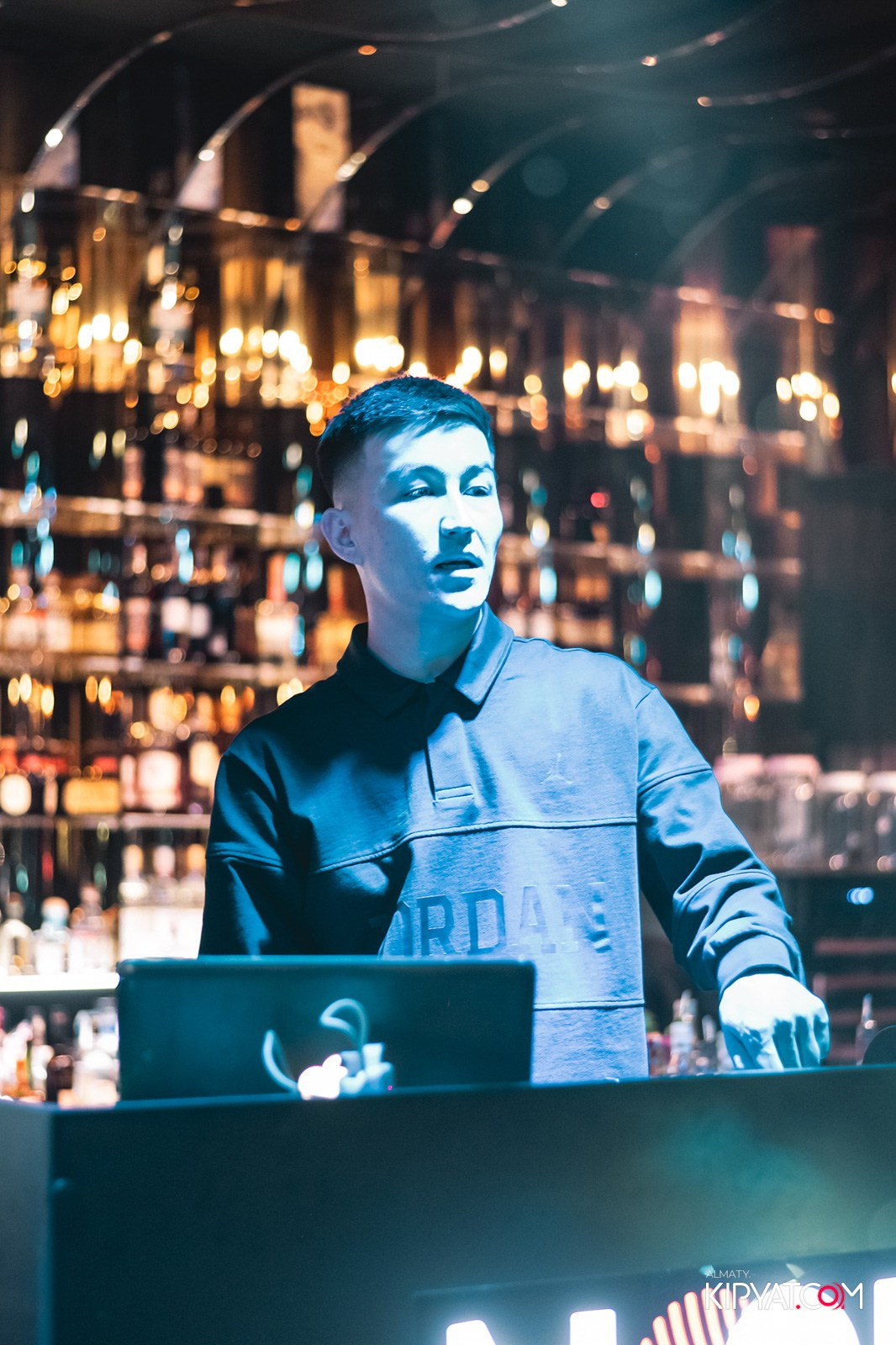 MOOD KARAOKE & TERRACE. КИПЯТКОМ АЛМАТЫ!